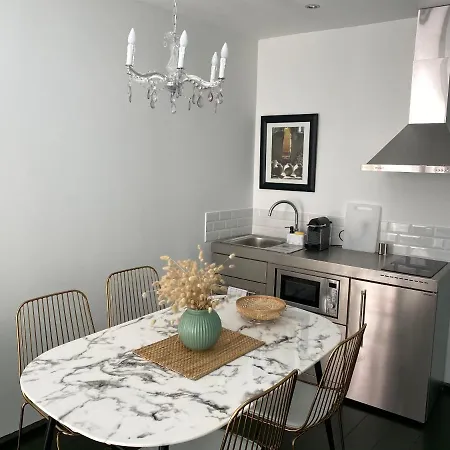 Apartment Rue Du Port *